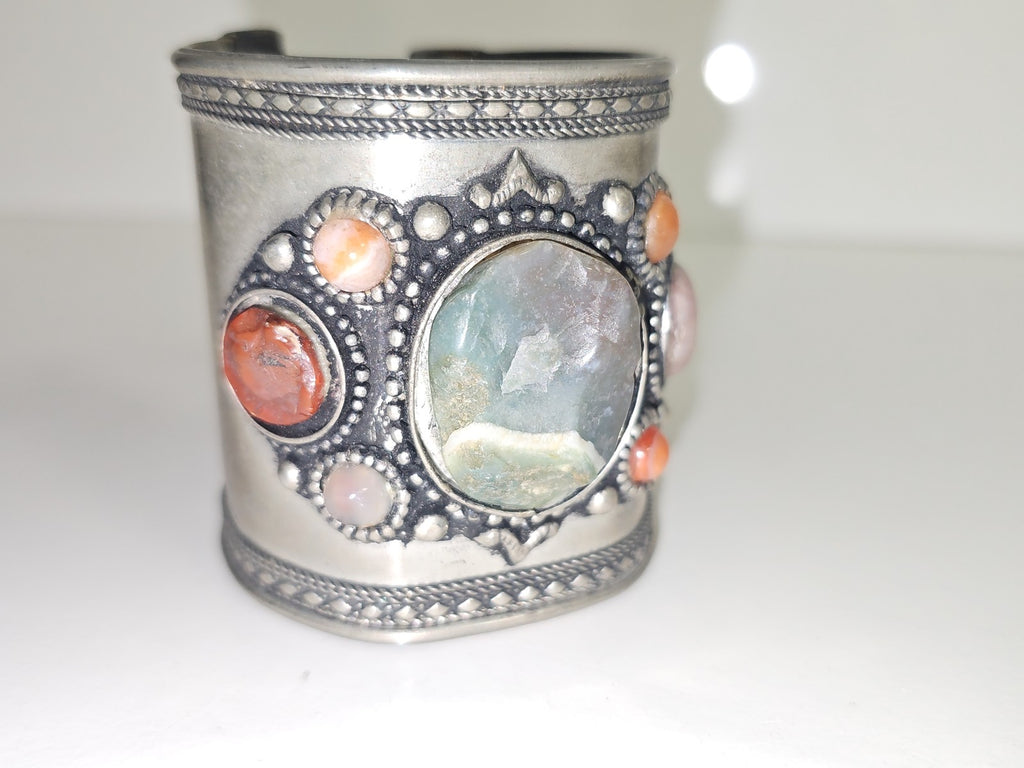 Bracelet manchette rétro ancien plaqué argent avec pierres décoratives collectio