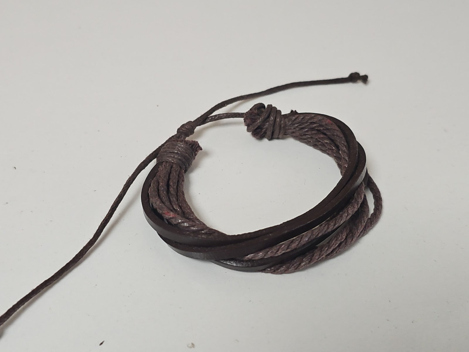 Bracelet fantaisie élégant bijou mode accessoire tendance femme occasion