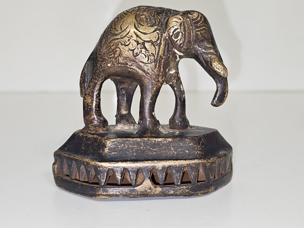 Hochet ancien éléphant en bronze ou laiton, jouet rétro vintage collection bébé