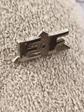 Pin's vintage métal aspect argenté motif EF design années 80 rétro (Ref 3)