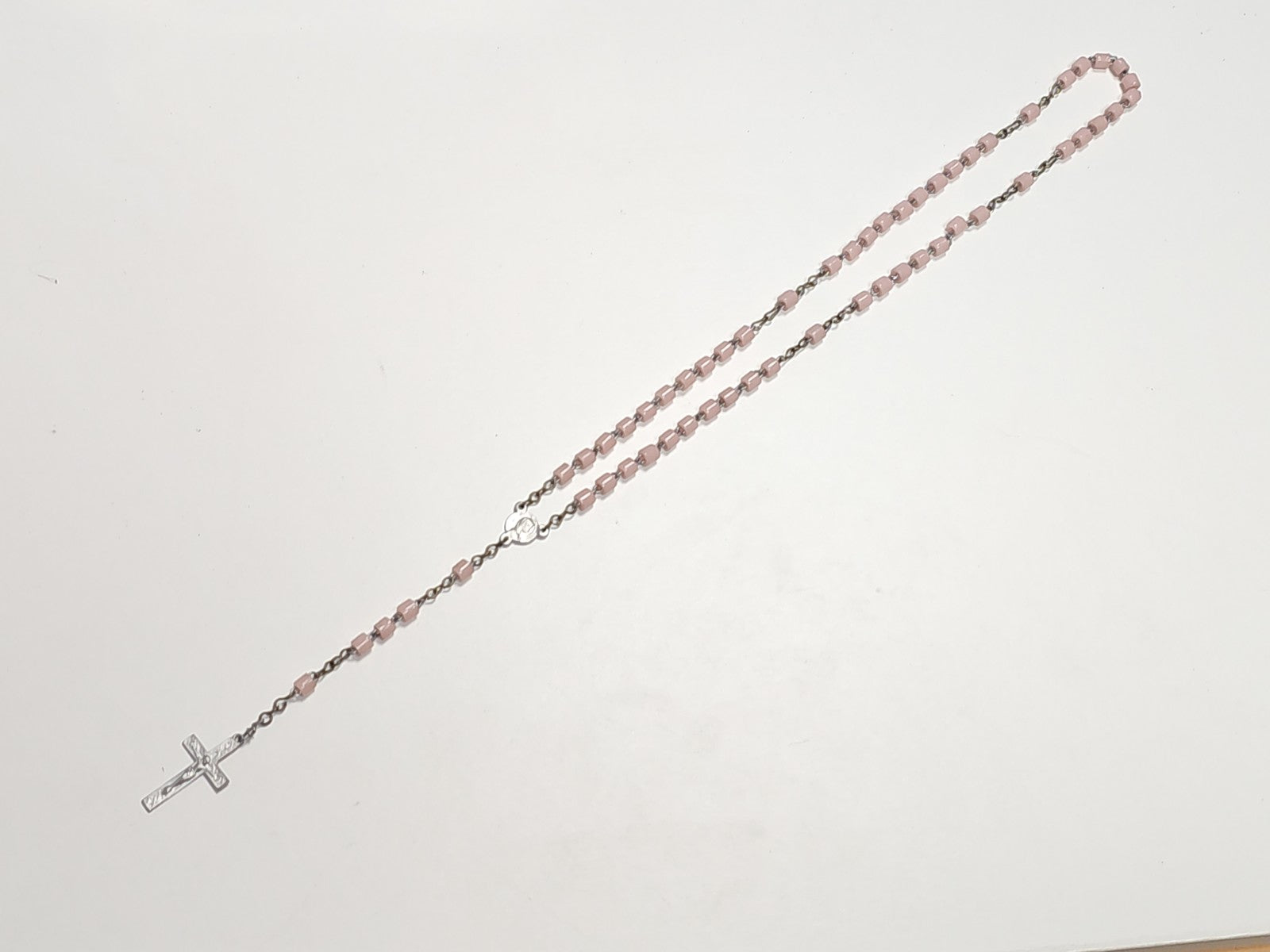 Chapelet catholique religieux avec croix - Prière, méditation, spiritualité