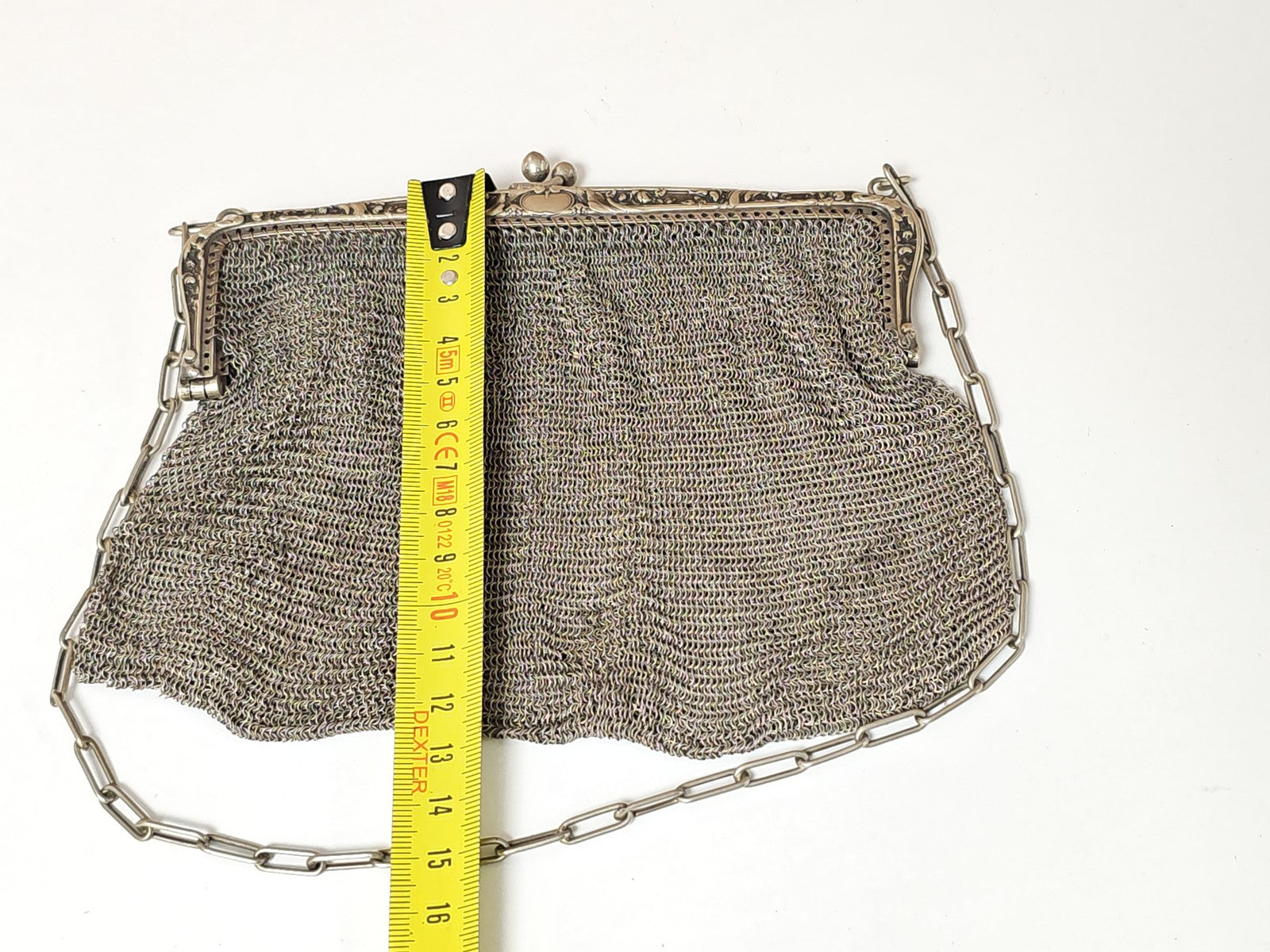 Sac vintage ancien émaillé ? Accessoire rétro collection, déco authentique