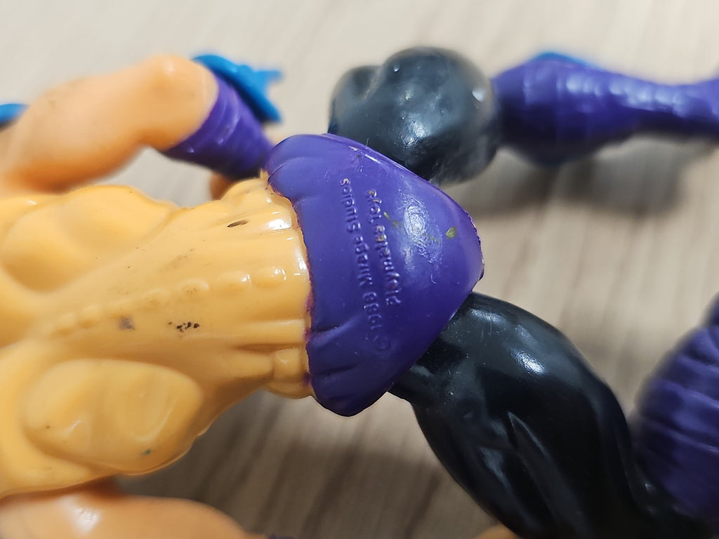 Figurine rétro TMNT Shredder 1988 ? jouet ancien Teenage Mutant Ninja Turtles