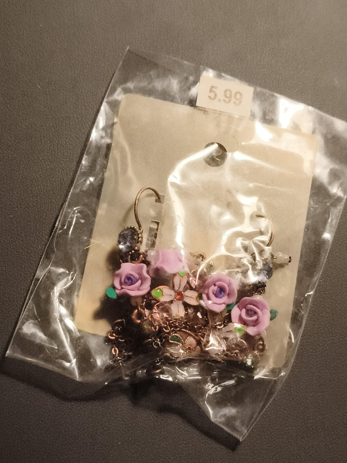 Paire boucles d’oreilles vintage roses violettes fleurs, deadstock, style rétro