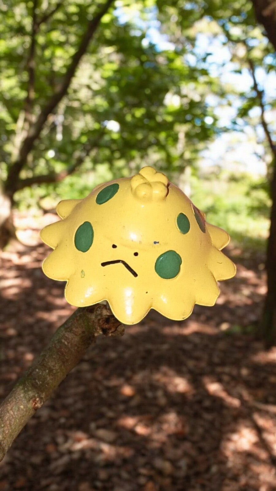 Figurine Pokémon Balignon PVC jaune taches vertes 2005-2006 R/LW