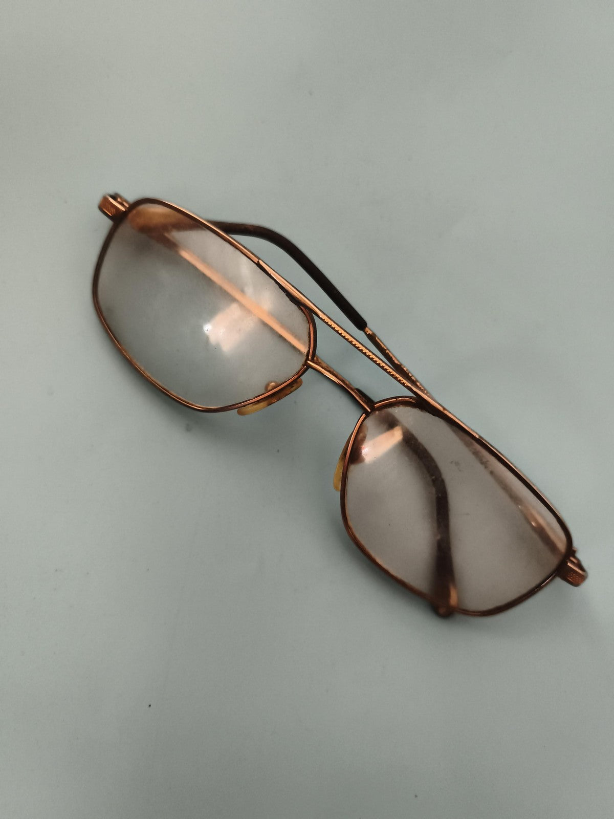 Lunettes anciennes de vue monture dorée style 1930 vintage rétro optique