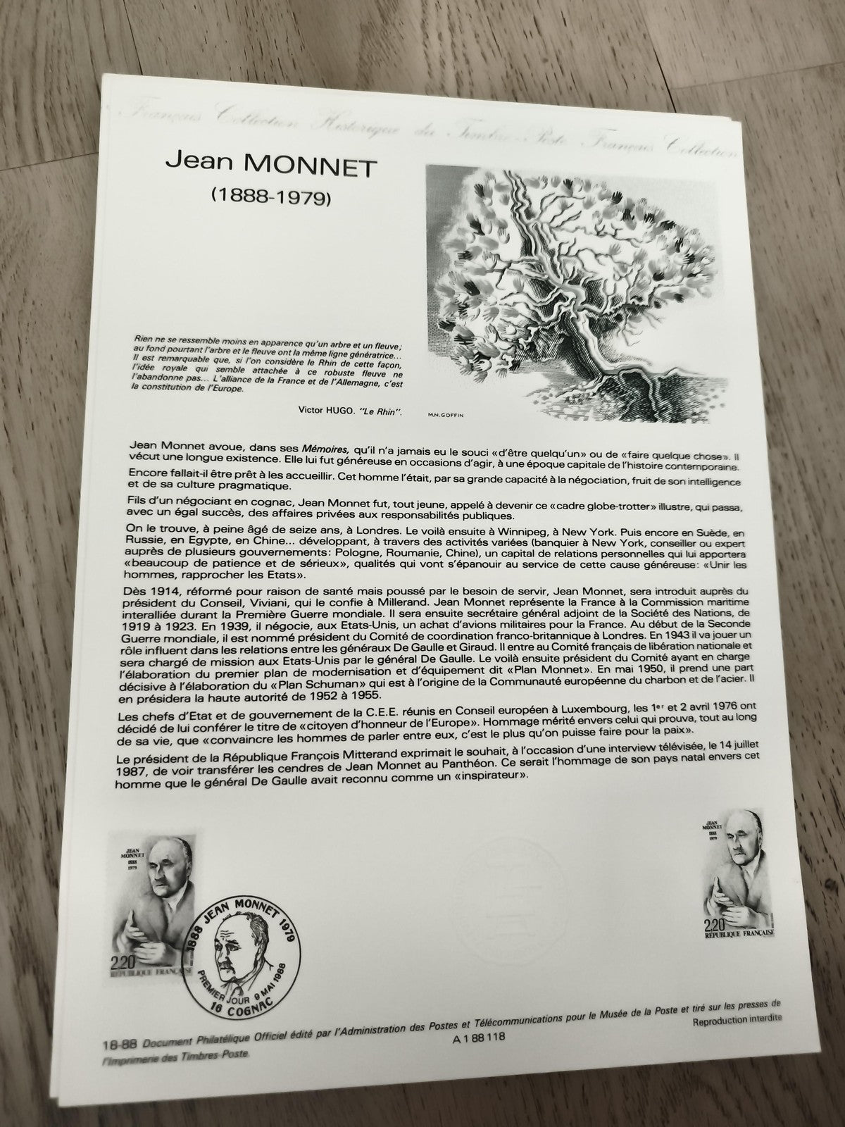 Document philatélique Jean Monnet 1988 timbre 2,20 F France officiel