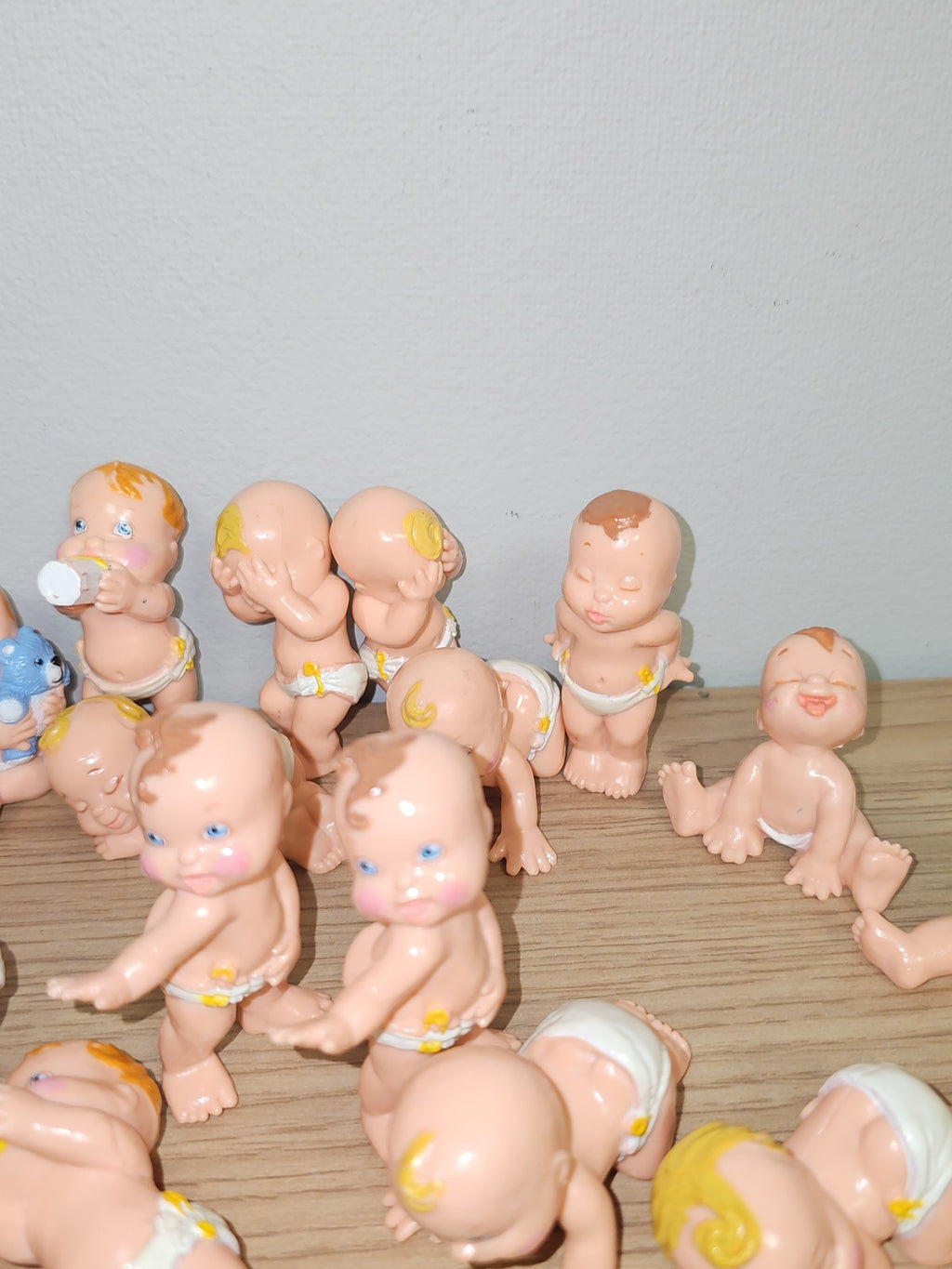 Lot de petites figurines Babies vintage ancien collection rare rétro années 90