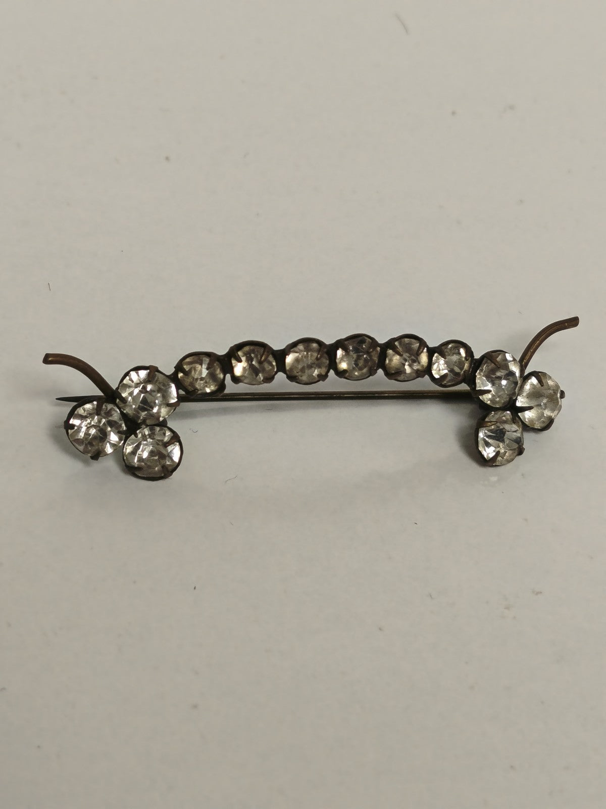 Broche ancienne rétro XIXe, strass vintage, bijou de collection pour amateur