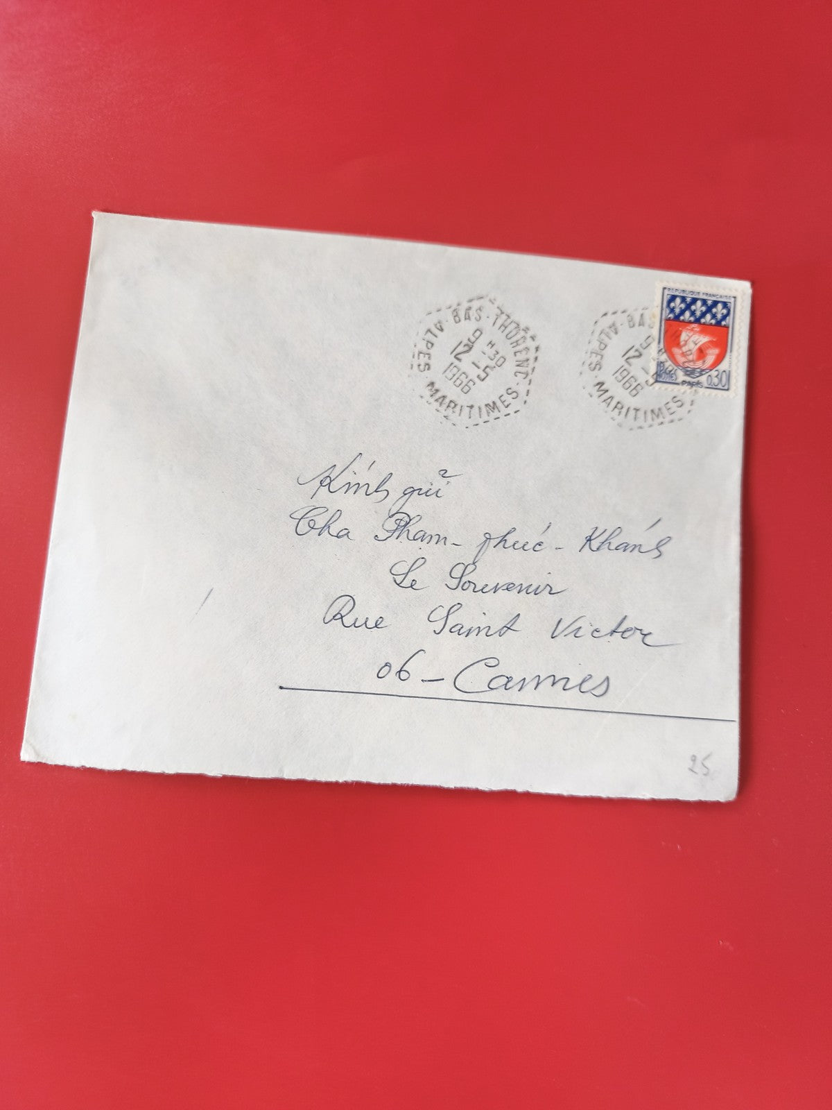 Enveloppe philatélie timbrée France 1966, oblitération Alpes-Maritimes