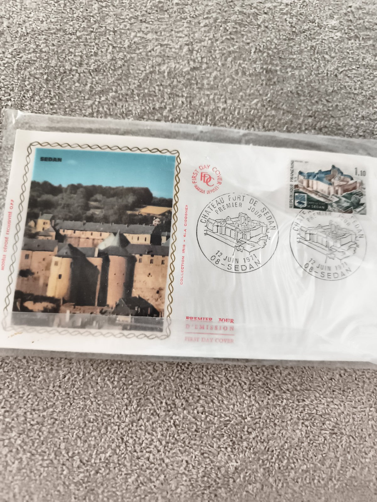 Lettre FDC Château Fort de Sedan 1971 timbre 1,10 ancien philatélie France