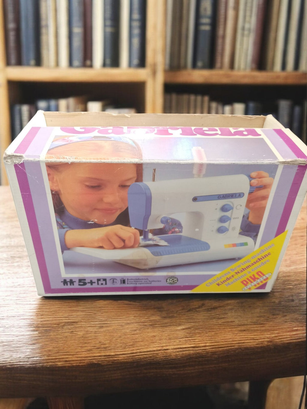 Machine à coudre jouet enfant Gabriela vintage en boîte, années 90