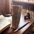 Livre ancien 1762 Institutiones Ecclesiasticae Tome III reliure cuir usée