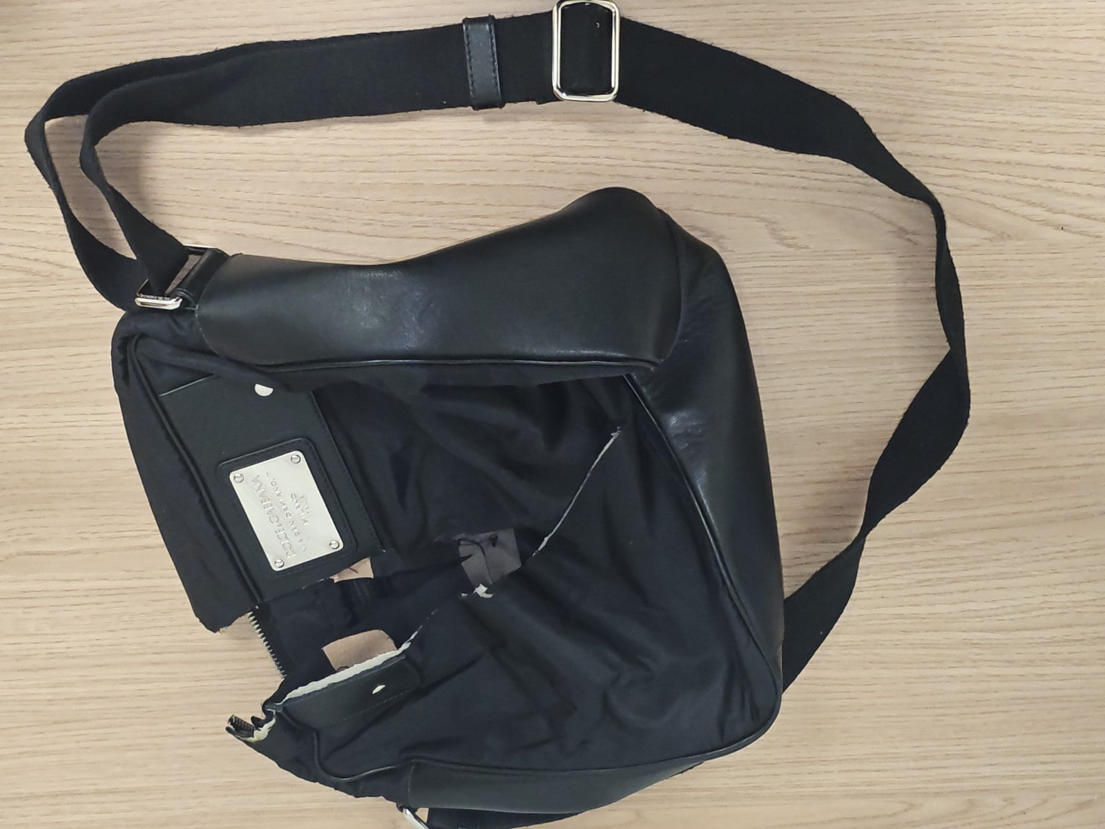 Sac bandoulière authentique Dolce & Gabbana pour pièces à restaurer