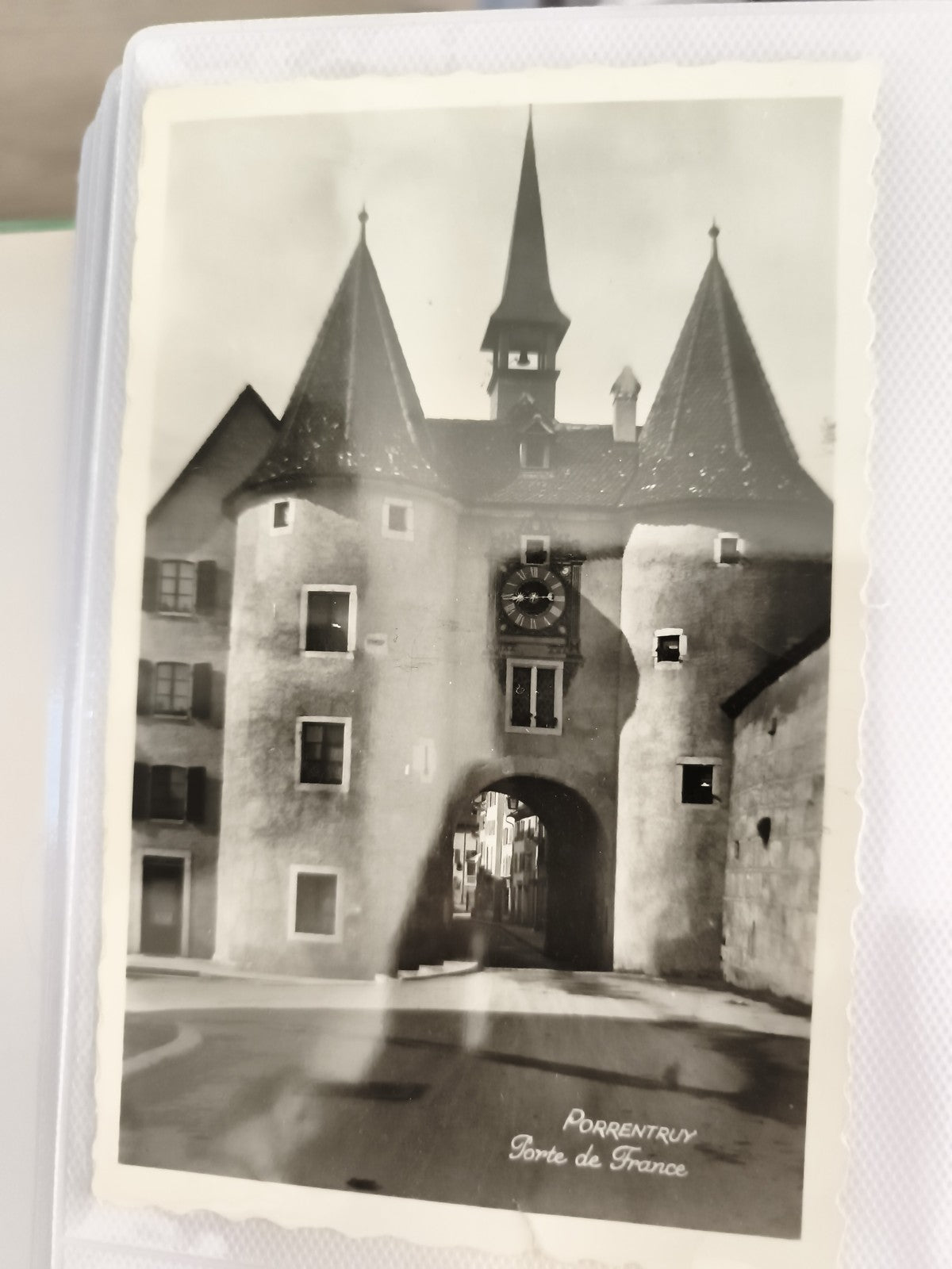 Carte postale ancienne PORRENTRUY Porte de France CPA noir et blanc vintage