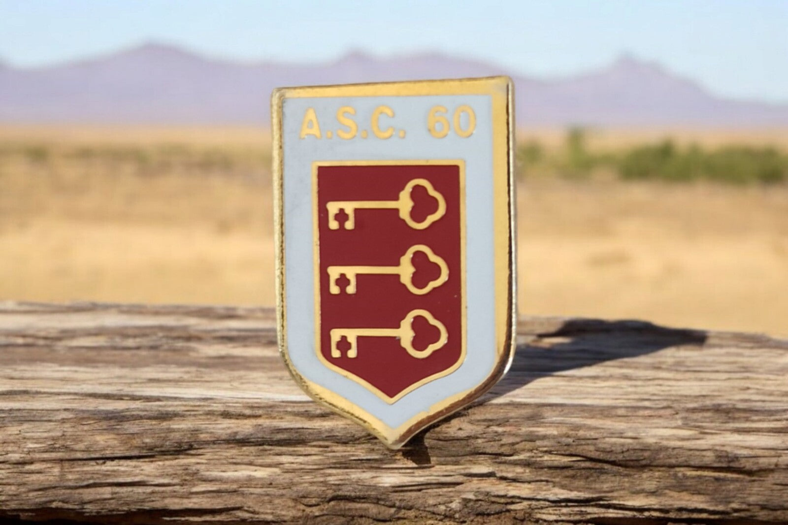 Pin's ASC Vintage - Rare Trouvaille Collectionneur Badge Broche