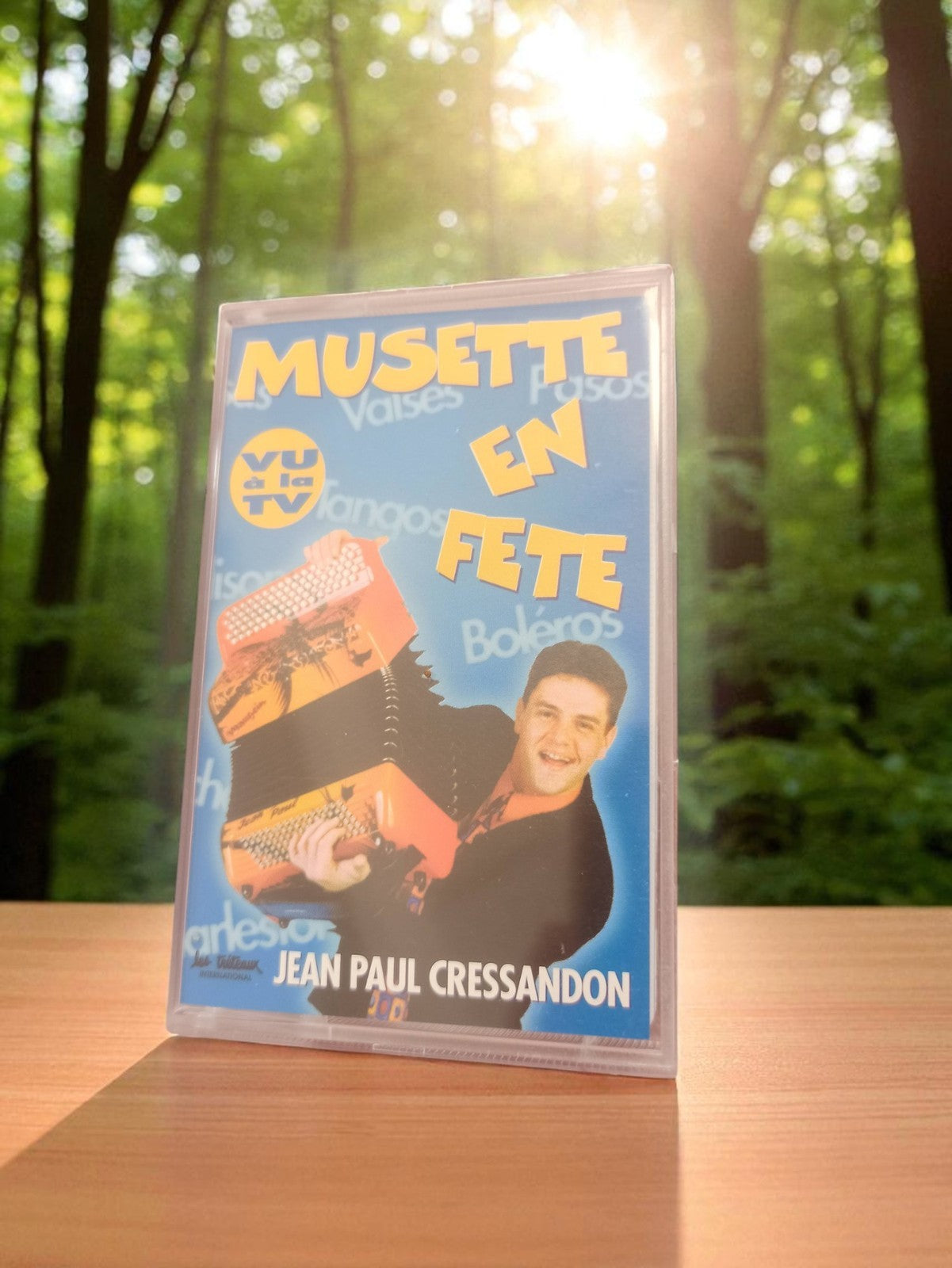 Cassette audio musette Jean Paul Cressandon vintage rétro K7 française