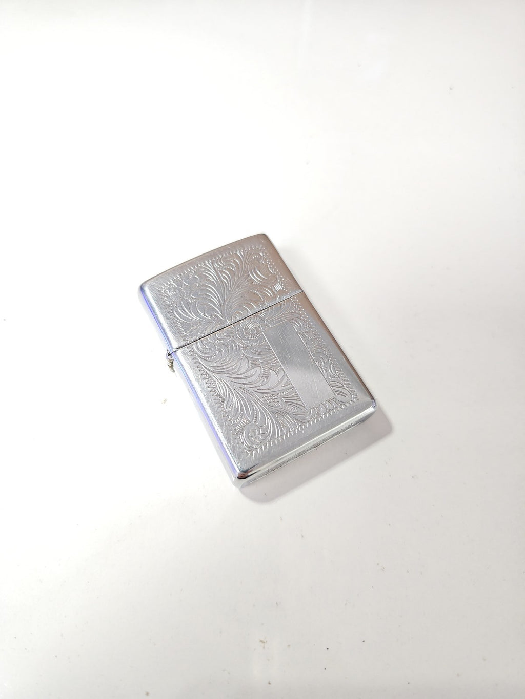 Briquet essence Zippo original, allume-feu portable, accessoire de poche fiable