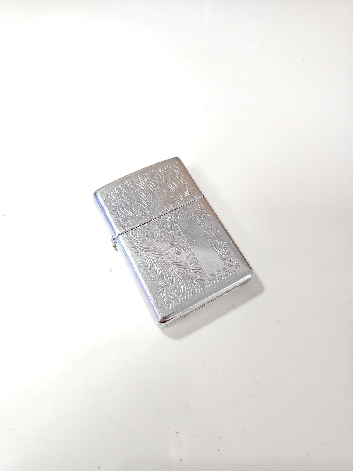 Briquet essence Zippo original, allume-feu portable, accessoire de poche fiable