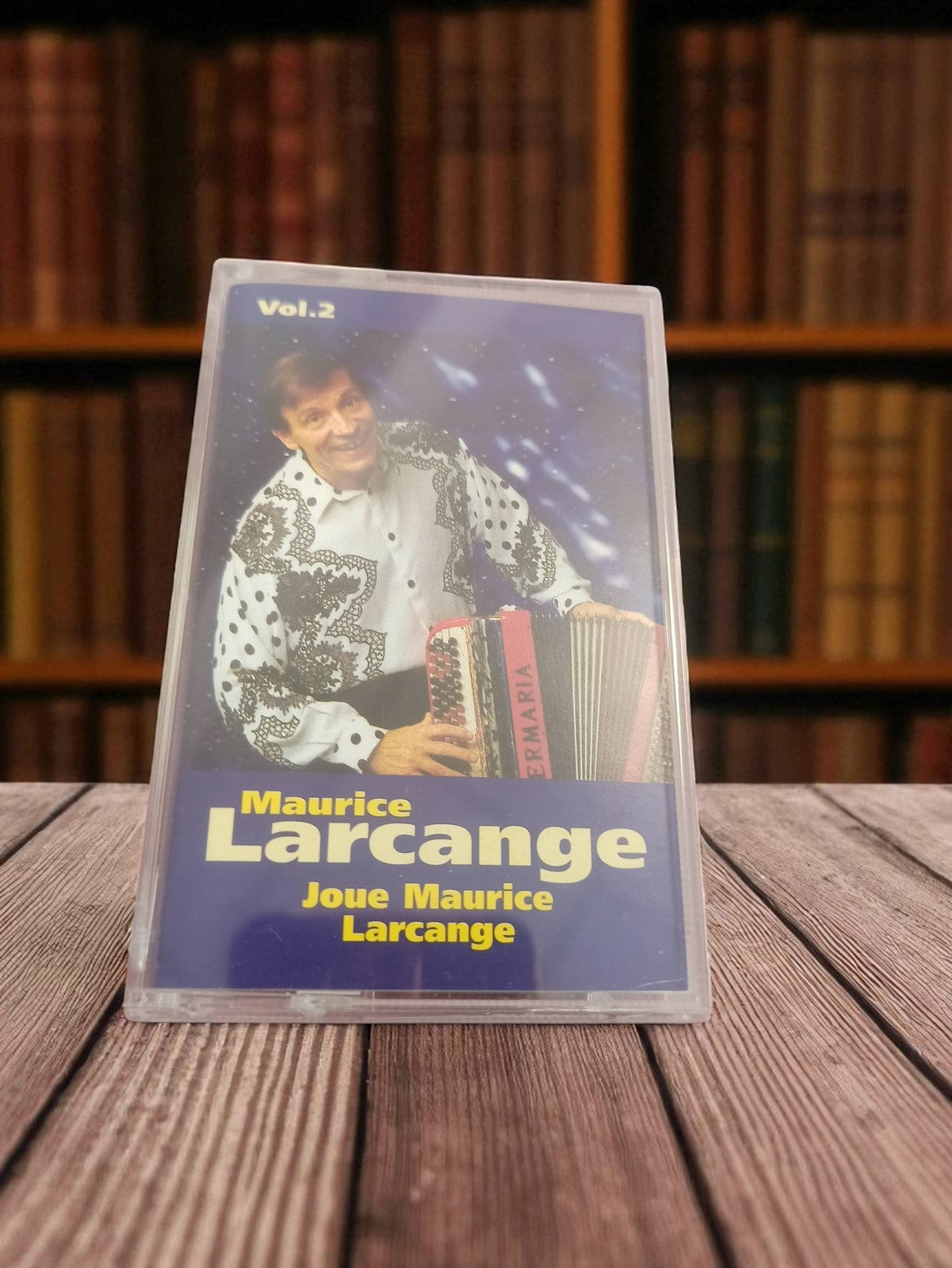 Cassette audio Maurice Larcange Vol.2 vintage rétro K7 musique ancienne