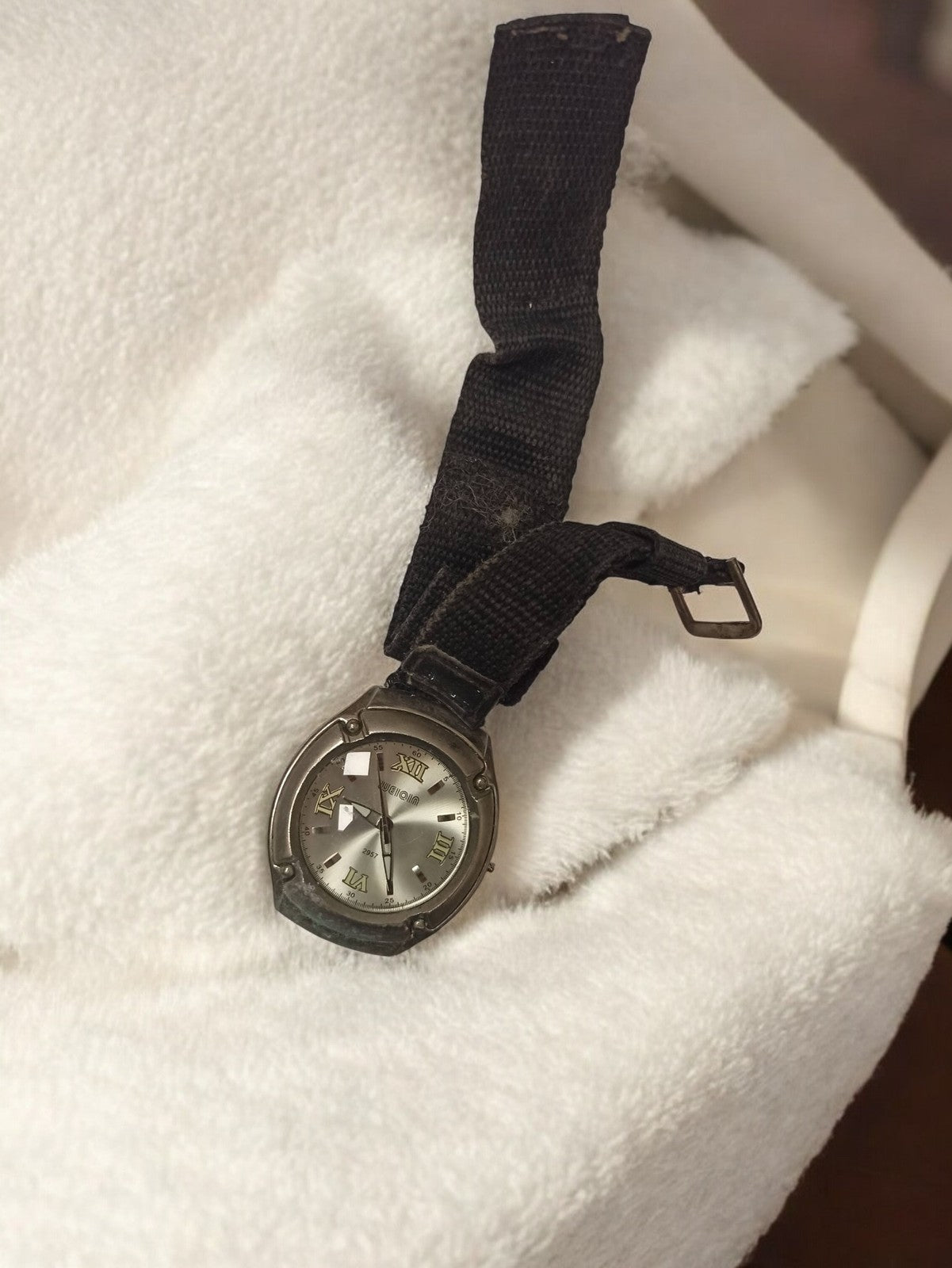 Montre vintage homme à restaurer cadran chiffres romains rétro ancienne