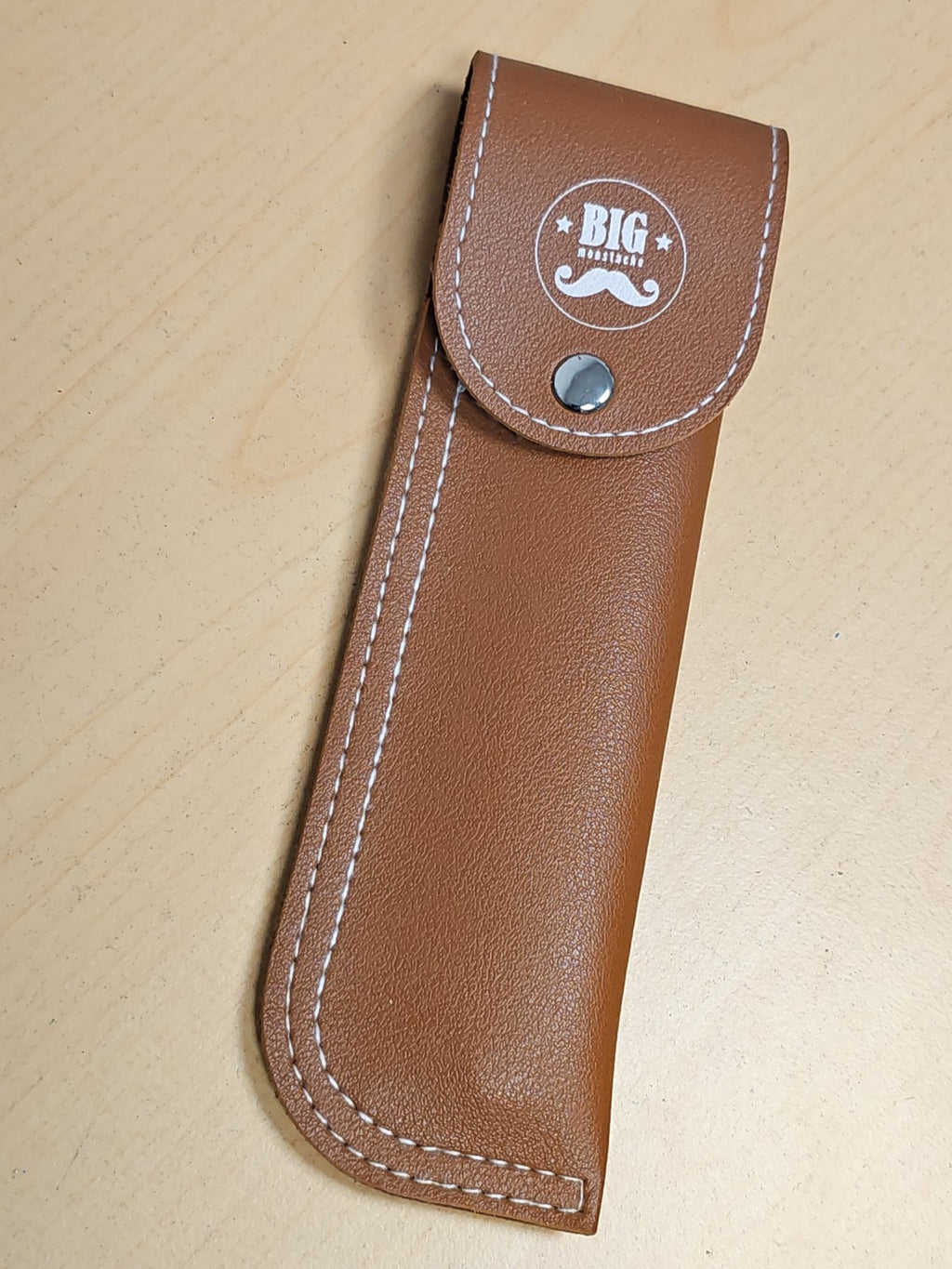 Rasoir de précision Big Moustache avec étui cuir, coupe-choux manuel d'occasion