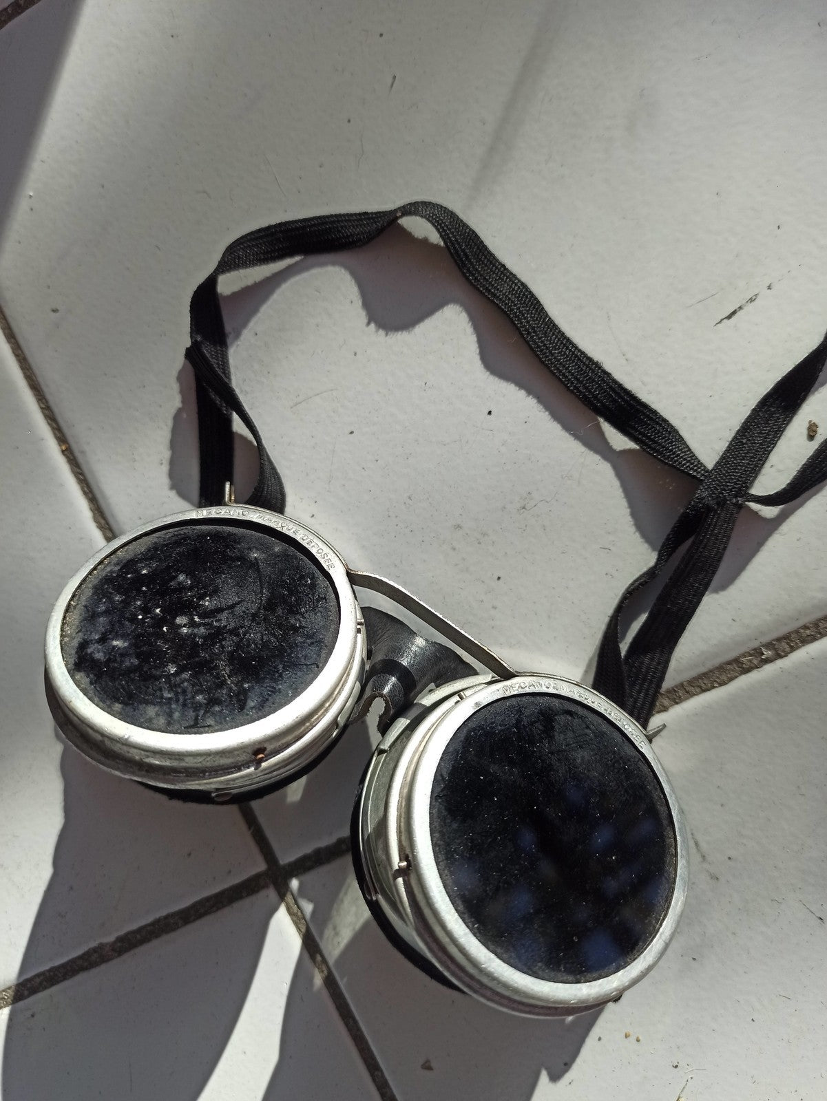 Paire lunettes soudeur vintage rondes métal ancien rétro déco atelier industriel