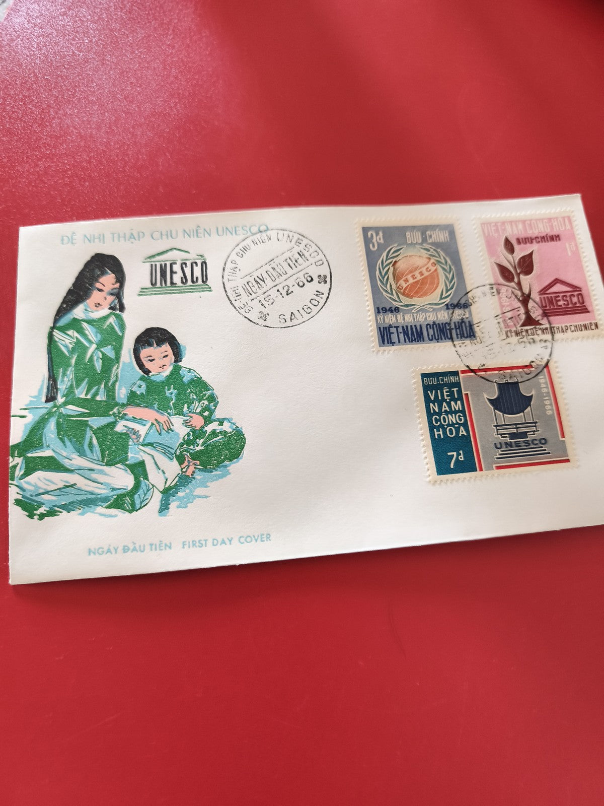 Ancienne enveloppe FDC Vietnam UNESCO 1966 timbres illustrée Ngày ??u Tiên