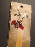 Boucles d’oreilles vintage pendantes grappes perles rouges deadstock rétro