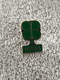 Pin's vintage UPSA trèfle vert émaillé, badge ancien pharma (Ref 10)