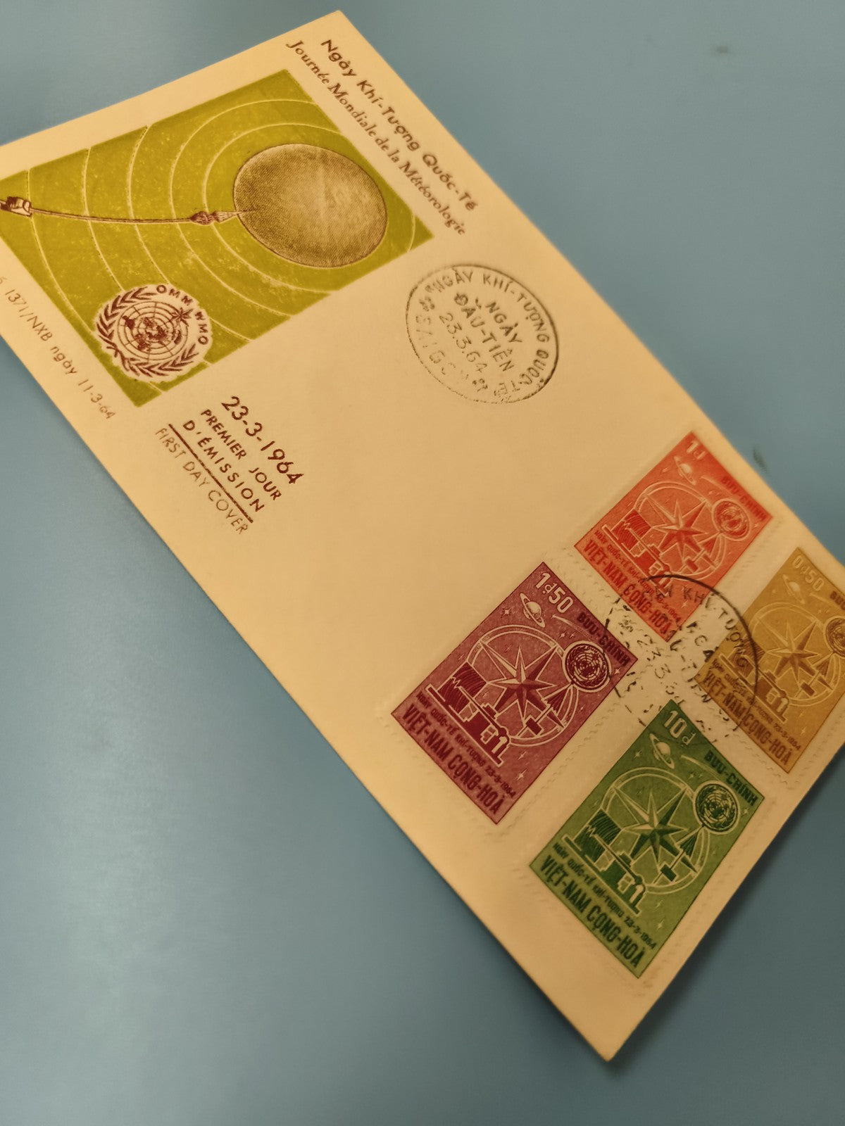 Ancienne enveloppe premier jour FDC Vietnam 1964 timbres colorés météorologie