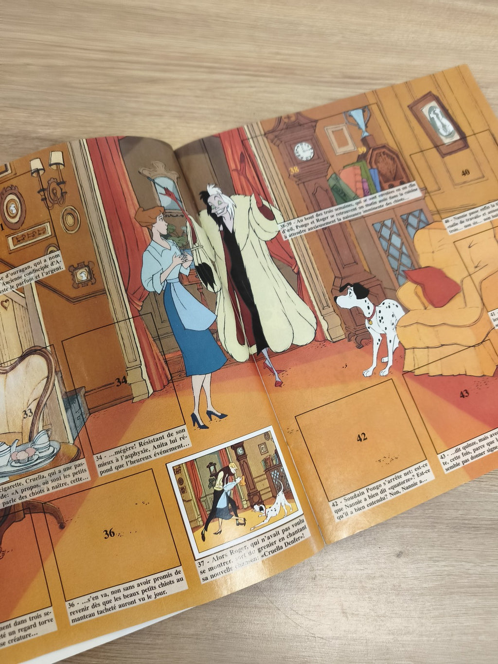 Vintage album Panini incomplet 101 Dalmatiens Disney couverture orange