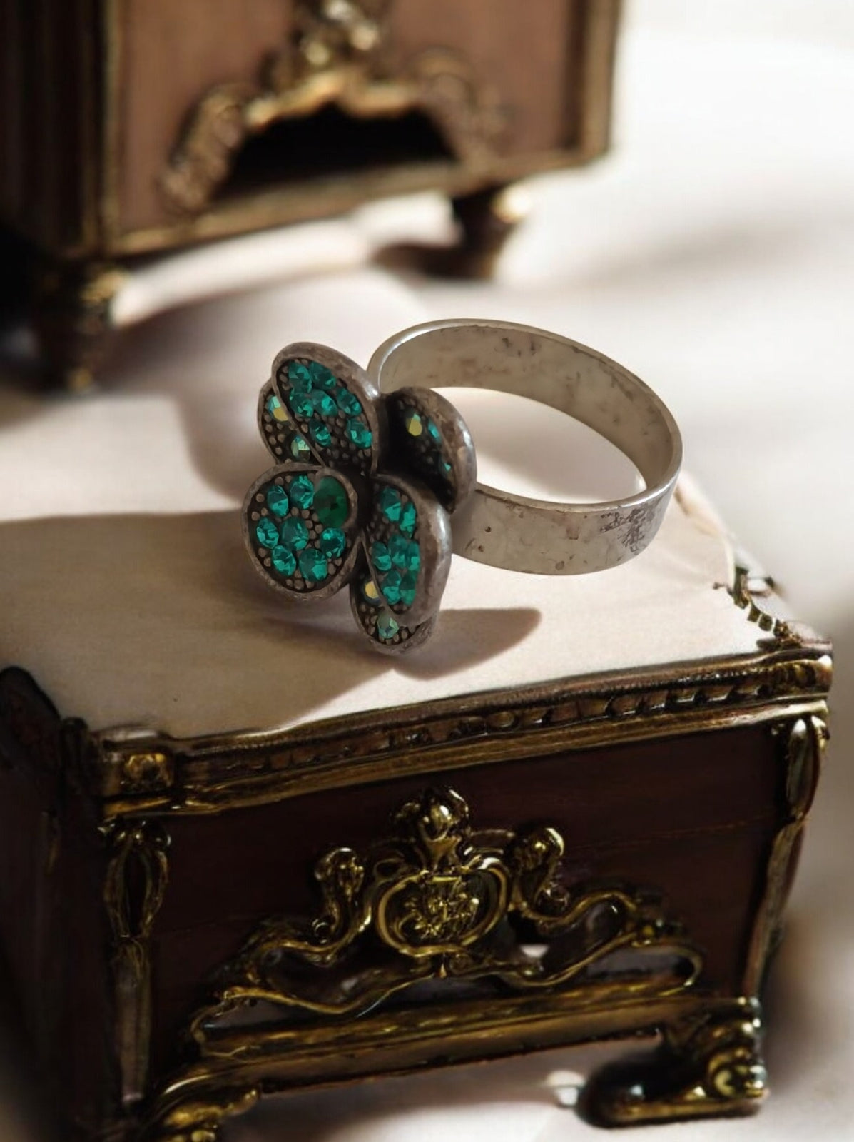 Bague fantaisie vintage taille 56 - Charme rétro pour élégance intemporelle