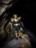 Figurine Bandai Kamen Rider Odin noir or costume articulé Japan tokusatsu