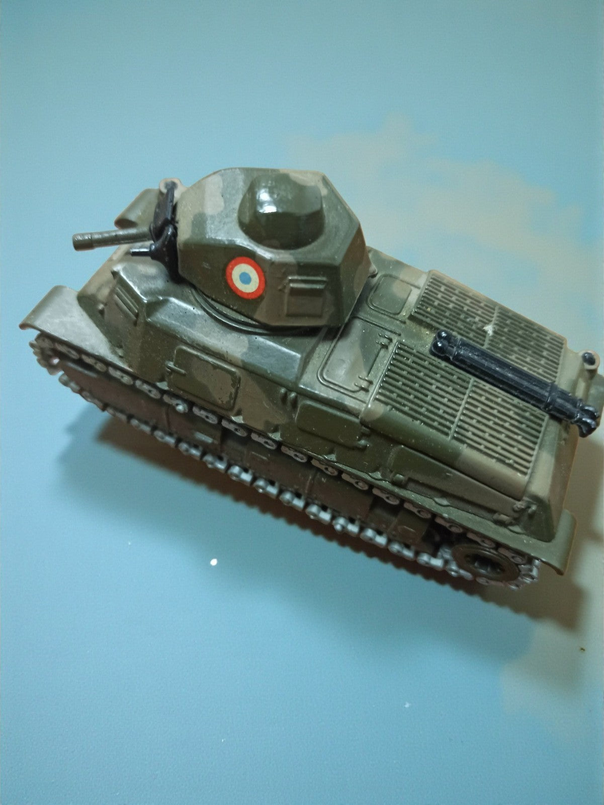 Char miniature Somua S35 Solido ancien vert militaire vintage modèle réduit