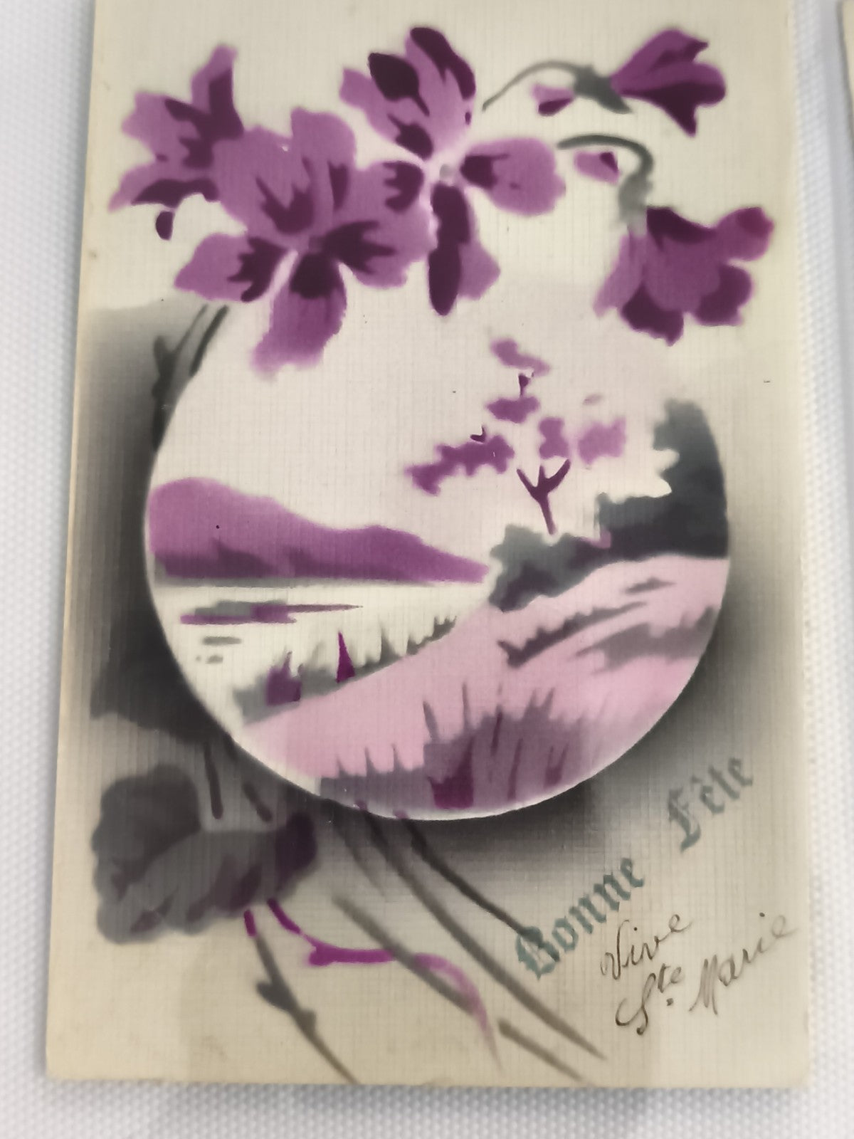 Carte postale ancienne Bonne Fête fleurs violettes paysage CPA vintage