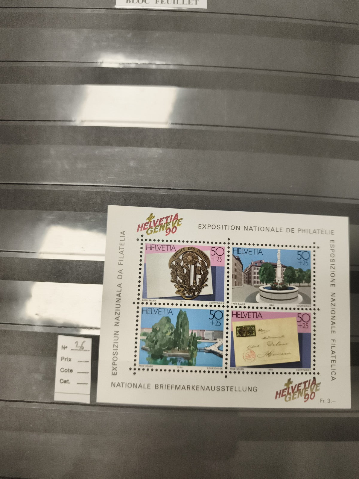 Bloc feuillet timbres Helvetia Genève 90 Exposition Philatélie Suisse