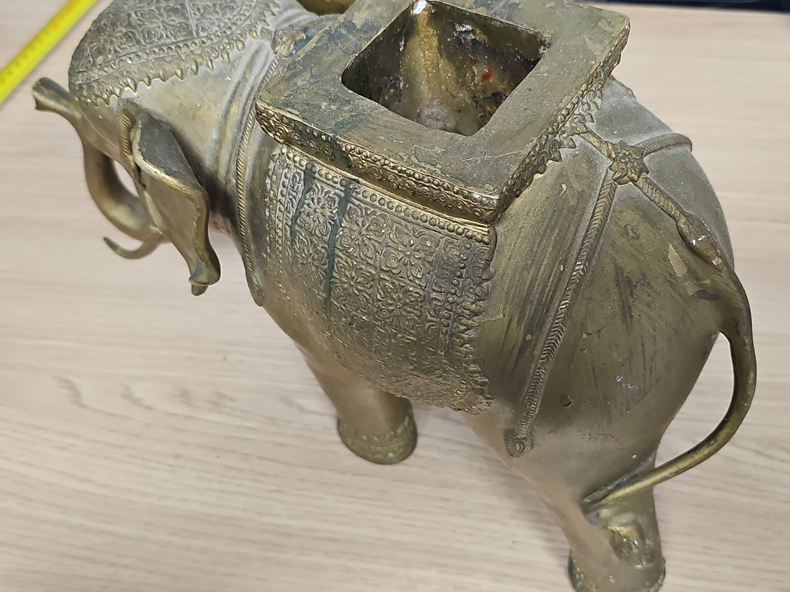 Statue éléphant indienne bronze porte-encens ancien déco orientale vintage