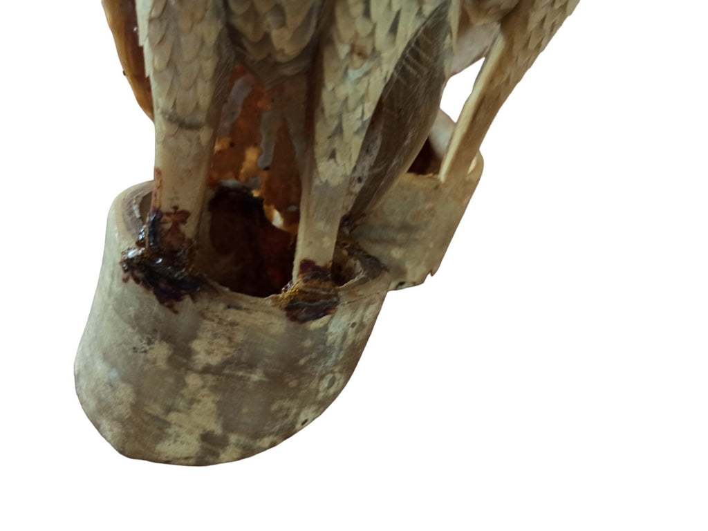 Sculpture ancienne oiseaux en os et corne, décor animalier, taxidermie déco