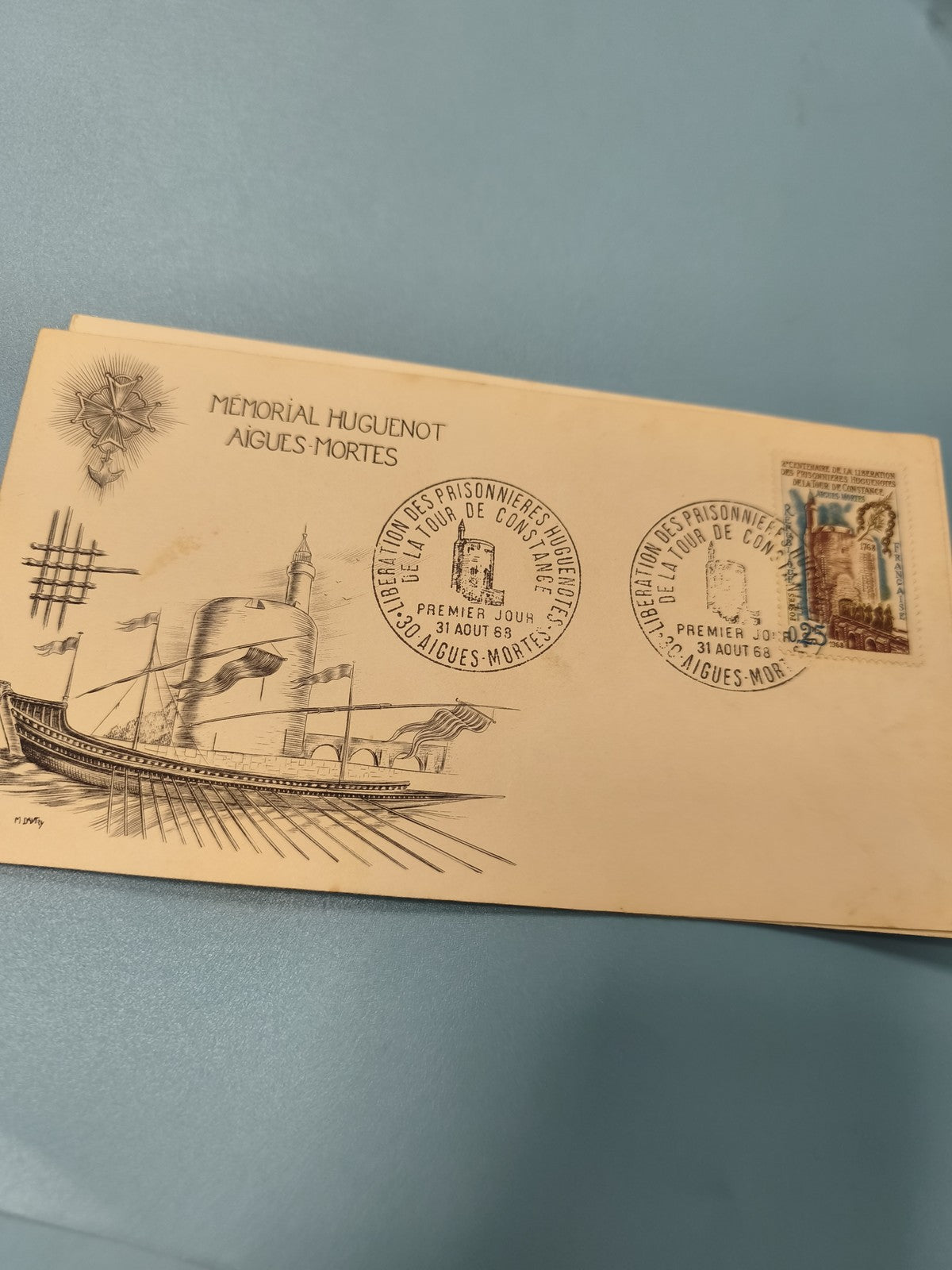 Enveloppe premier jour FDC Mémorial Huguenot Aigues-Mortes timbre Tour Constance