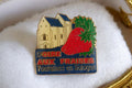 Pin's Foire aux Fraises Fontaines Sologne vintage rétro années 80 émaillé