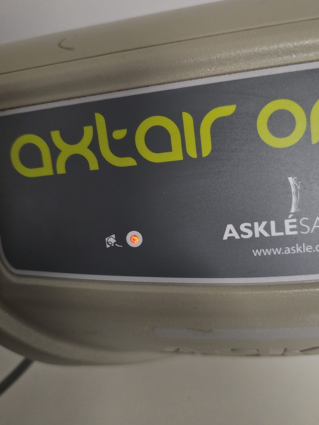 Matelas à air Axtair One d'occasion, confortable, solution de couchage pratique