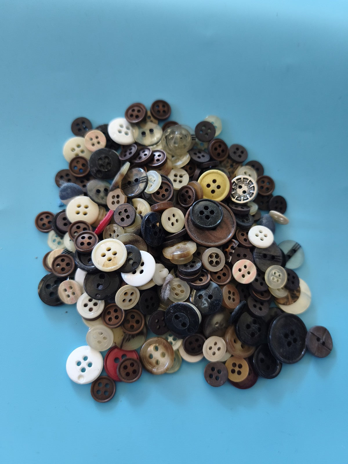 Gros lot boutons couture vintage ancien mercerie 1960 rétro collection France