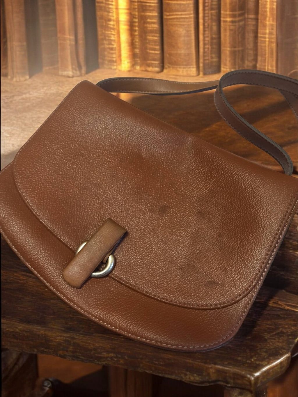 Sac à main vintage cuir marron rétro, pochette ancienne bandoulière femme