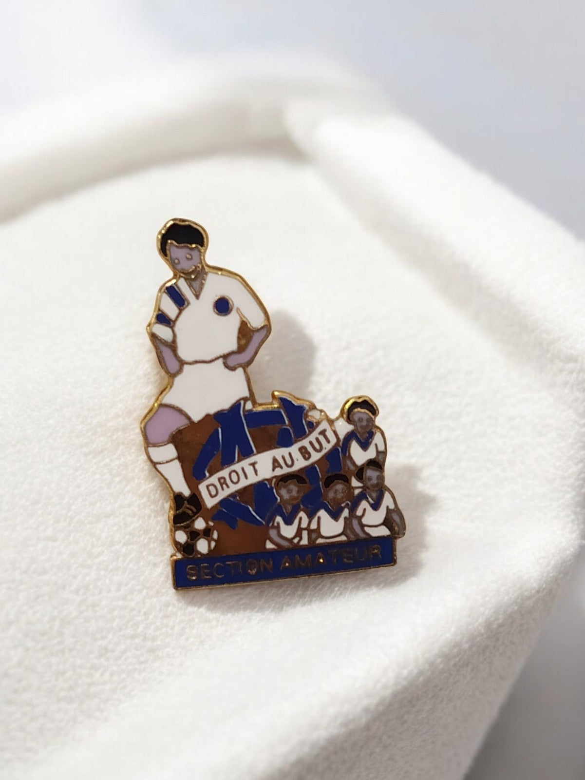 Pin's vintage Olympique de Marseille OM Droit au But section amateur badge rétro
