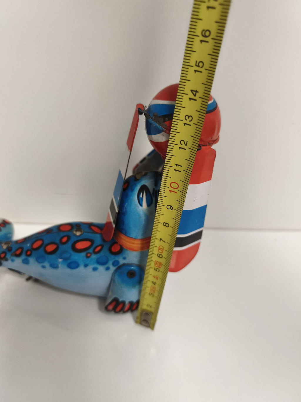 Jouet mécanique phoque cirque tôle peinte, tin toy seal, couleurs vives