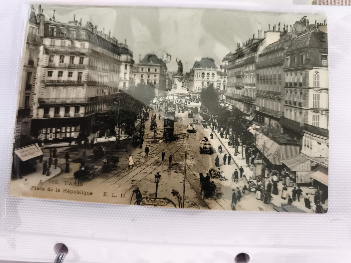 Carte postale Paris Place de la République ELD tramway CPA