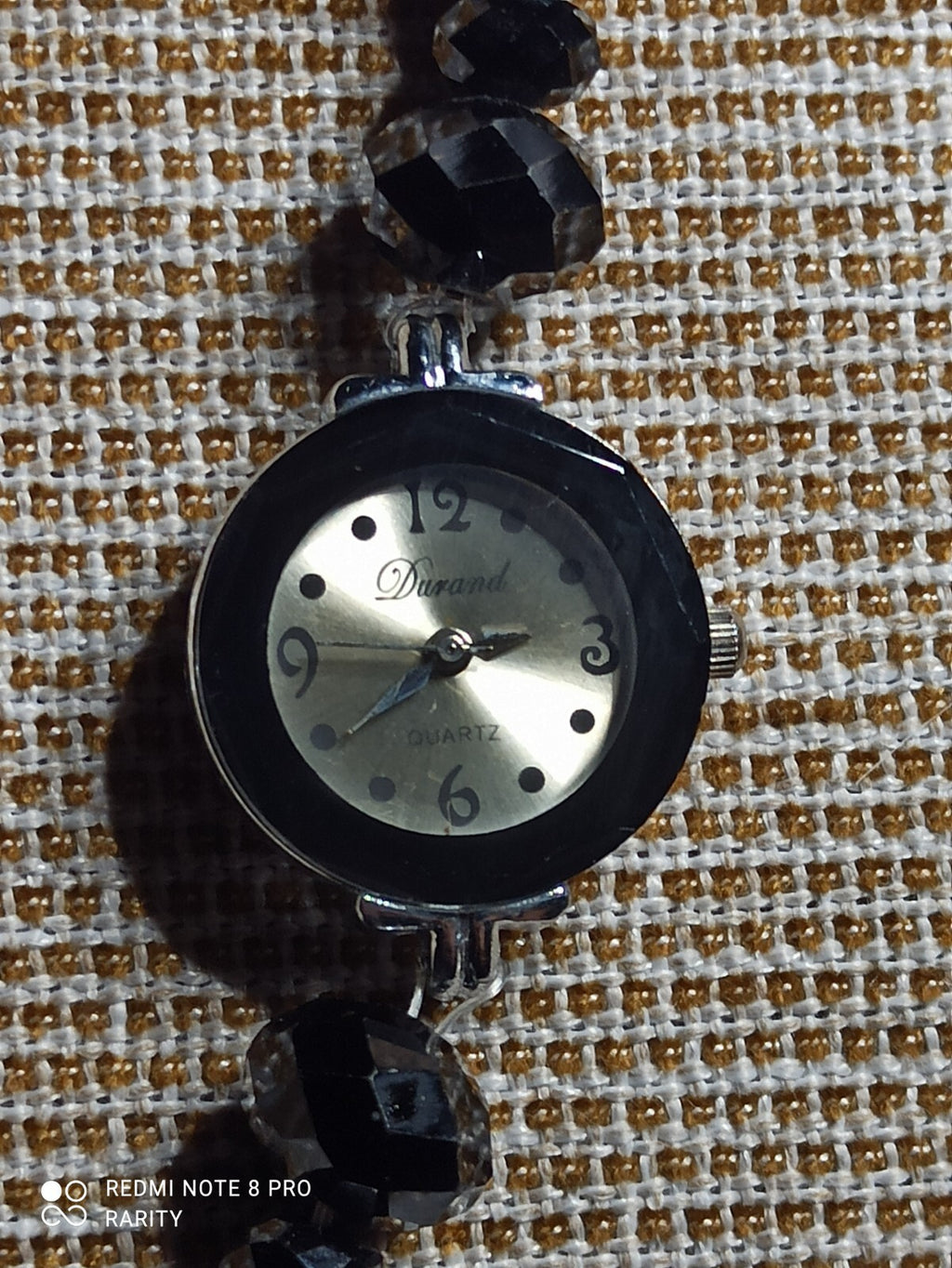 Montre Quartz Vintage Durand à Bracelet Perles Noires Facettées Femme Élégante