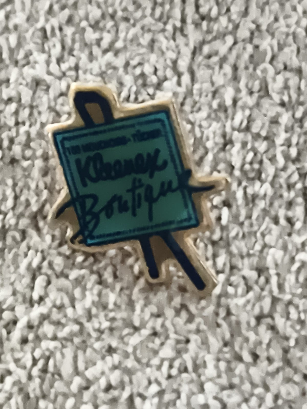 Pin's vintage Kbaneex Boutique, vert bleu, émail, badge publicitaire (Ref 10)
