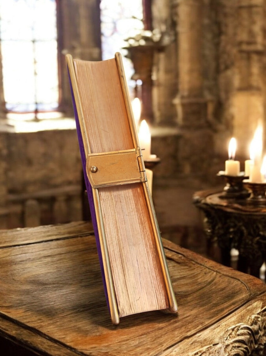 Missel ancien velours violet croix dorée XIXe religieux arménien arabe